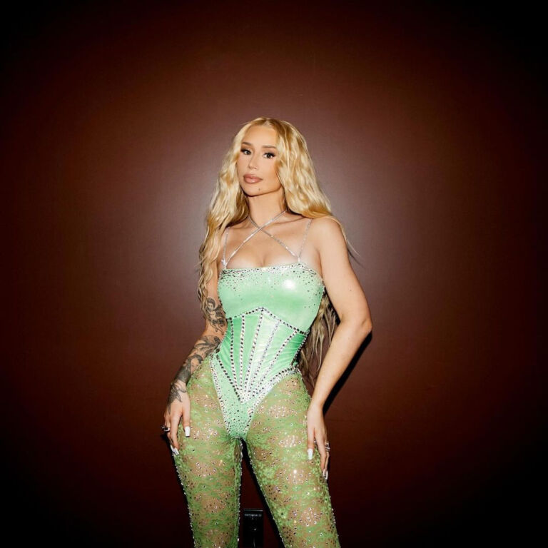 Iggy Azalea OnlyFans page